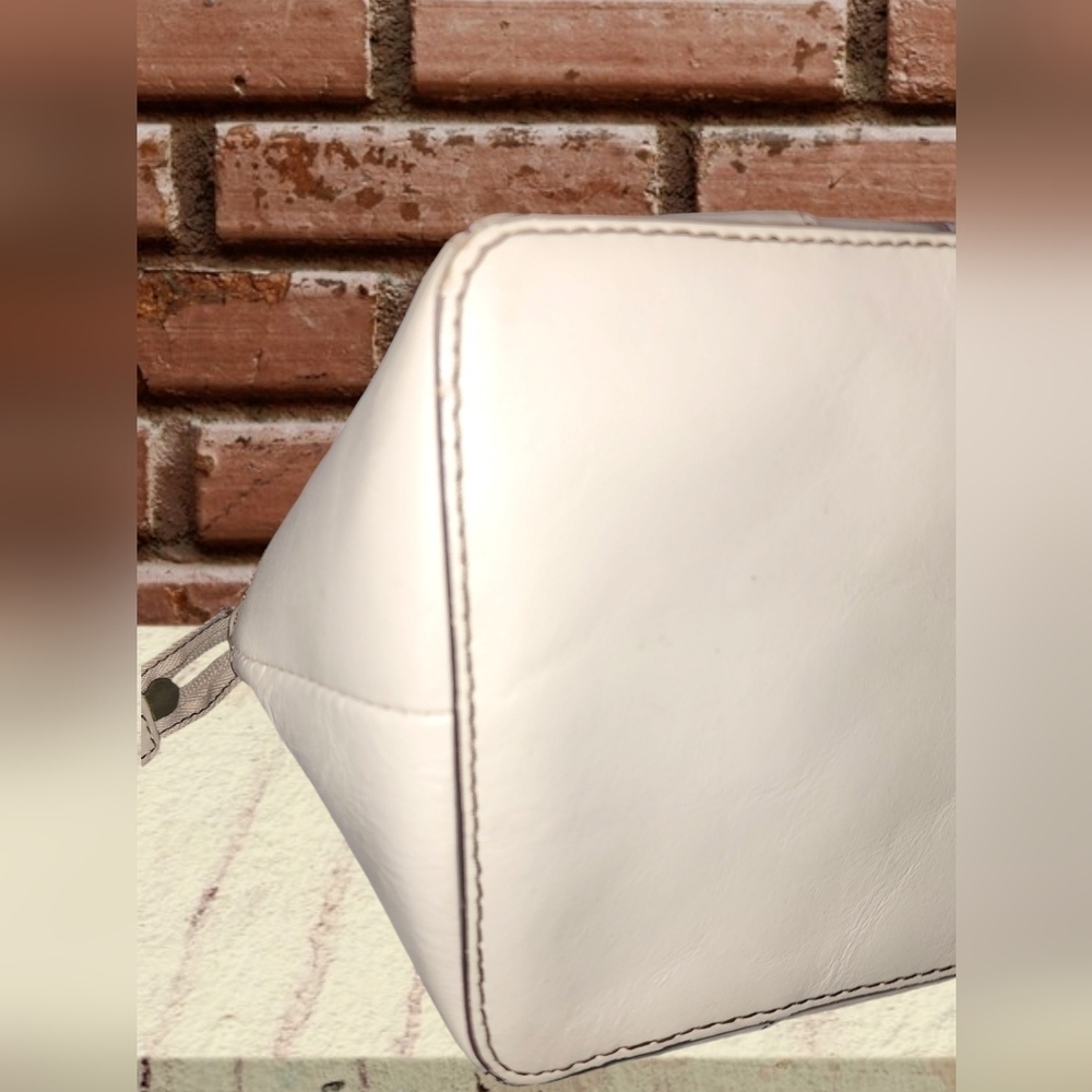 Etienne Aigner Vintage Double Zipper Satchel - Picture 6 of 13
